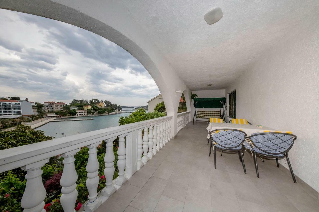 Lero Apartment Banjol Exterior photo